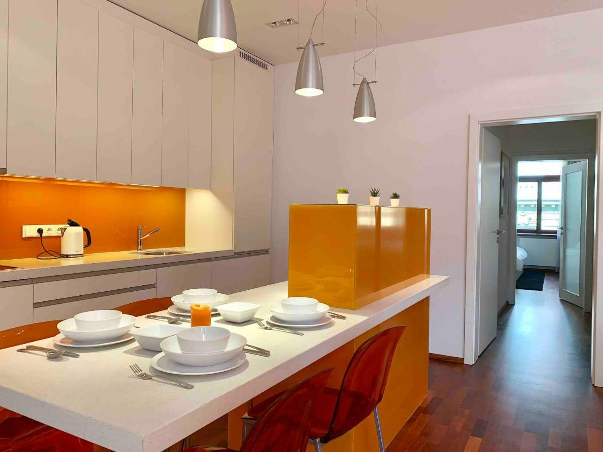 Luxury Apartment In The Center Of Prag Exterior foto